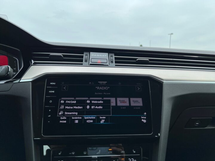 Abbildung Fahrzeugdetailansicht Volkswagen Passat Variant - Nr. 20