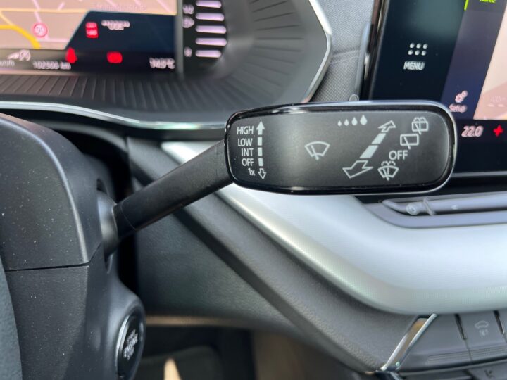 Abbildung Fahrzeugdetailansicht Skoda Octavia - Nr. 45