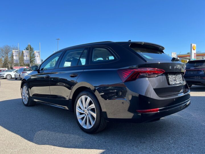 Abbildung Fahrzeugdetailansicht Skoda Octavia - Nr. 4