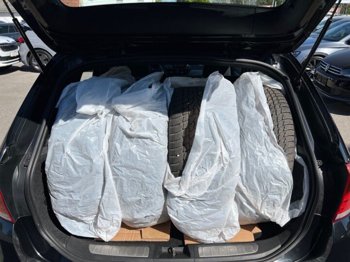 Abbildung Fahrzeugdetailansicht BMW X1 - Nr. 14