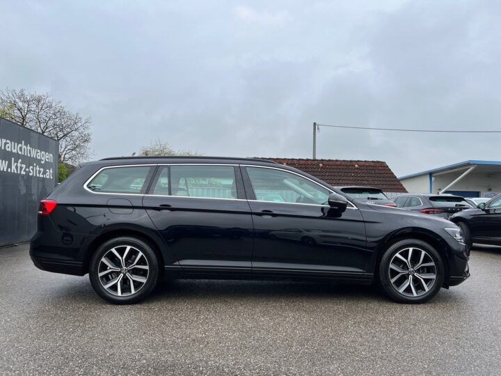 Abbildung Fahrzeugdetailansicht Volkswagen Passat Variant - Nr. 1