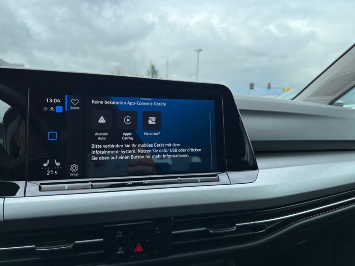 Abbildung Fahrzeugdetailansicht Volkswagen Golf Variant - Nr. 20