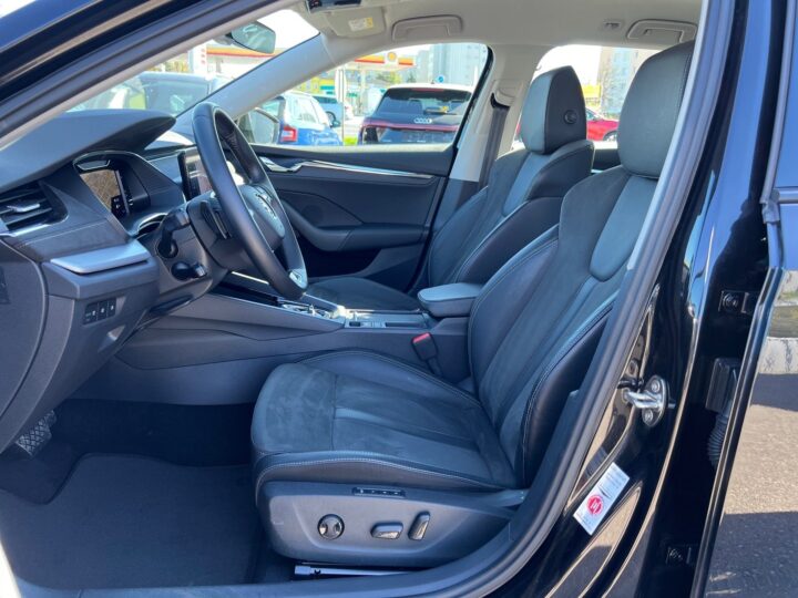 Abbildung Fahrzeugdetailansicht Skoda Octavia - Nr. 12