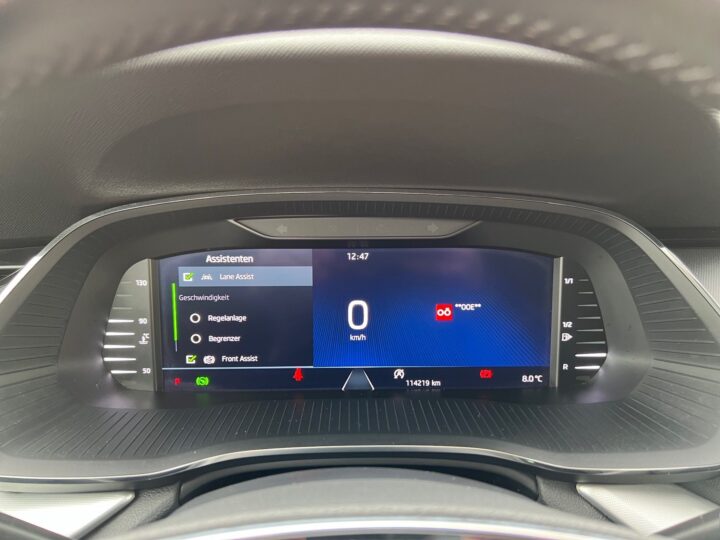 Abbildung Fahrzeugdetailansicht Skoda Octavia - Nr. 16