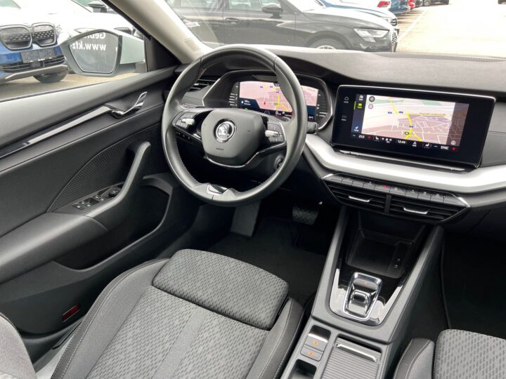 Abbildung Fahrzeugdetailansicht Skoda Octavia - Nr. 11