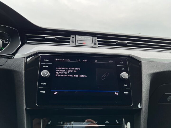 Abbildung Fahrzeugdetailansicht Volkswagen Passat Variant - Nr. 21