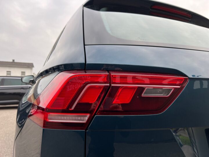 Abbildung Fahrzeugdetailansicht Volkswagen Tiguan - Nr. 38