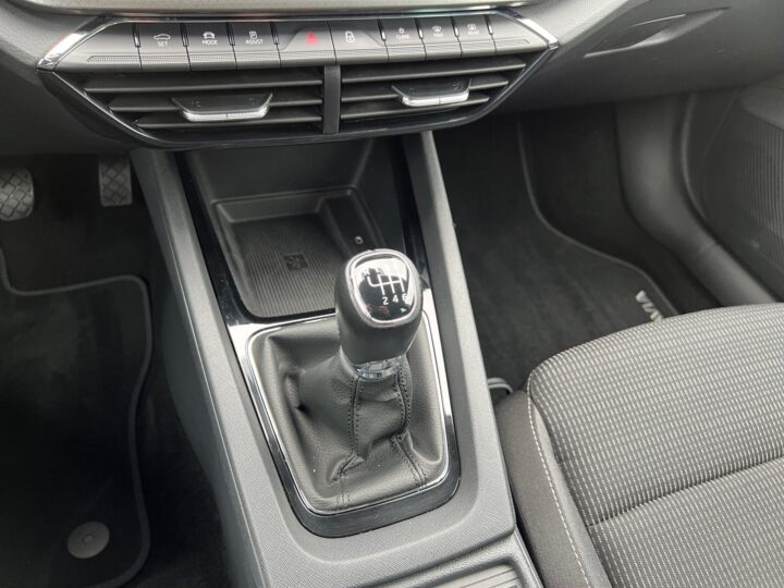 Abbildung Fahrzeugdetailansicht Skoda Octavia - Nr. 27