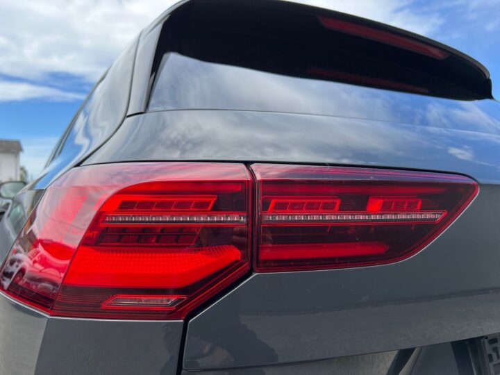 Abbildung Fahrzeugdetailansicht Volkswagen Golf Variant - Nr. 39