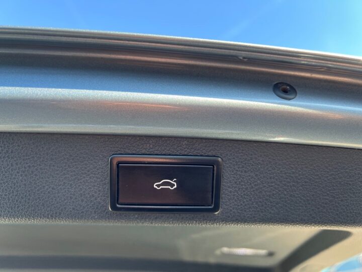 Abbildung Fahrzeugdetailansicht Skoda Superb - Nr. 40