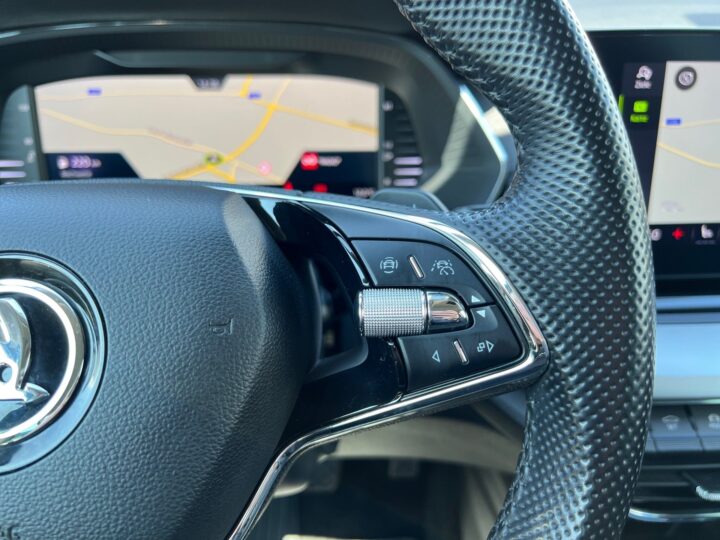 Abbildung Fahrzeugdetailansicht Skoda Octavia - Nr. 41