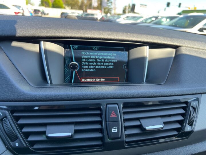 Abbildung Fahrzeugdetailansicht BMW X1 - Nr. 19