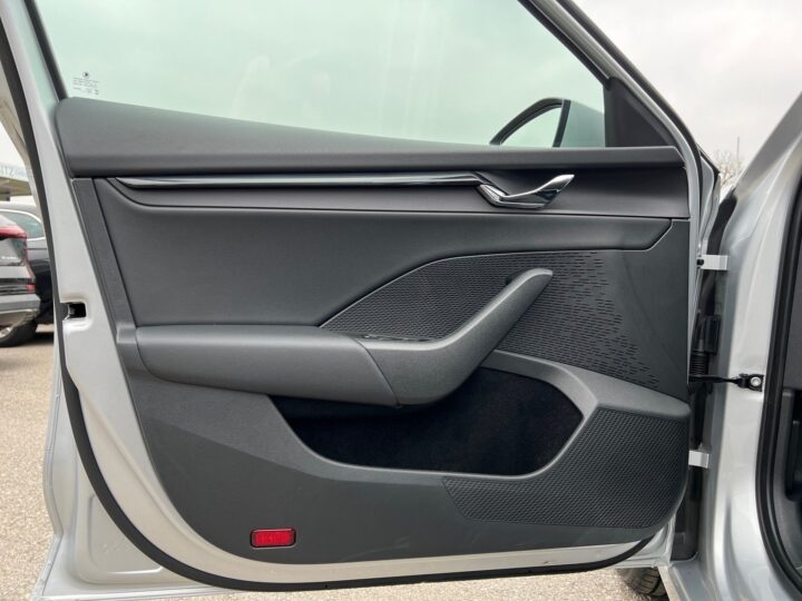 Abbildung Fahrzeugdetailansicht Skoda Octavia - Nr. 29