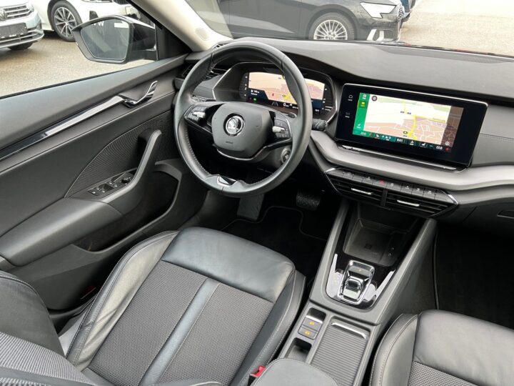 Abbildung Fahrzeugdetailansicht Skoda Octavia - Nr. 11