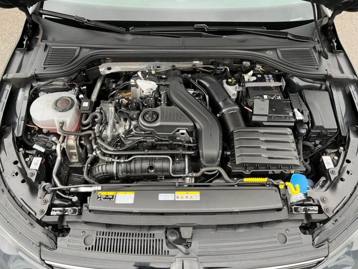 Abbildung Fahrzeugdetailansicht Volkswagen Golf - Nr. 34