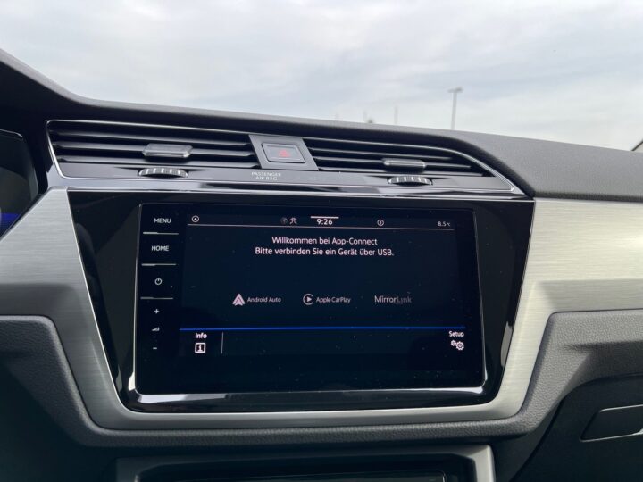 Abbildung Fahrzeugdetailansicht Volkswagen Touran - Nr. 20