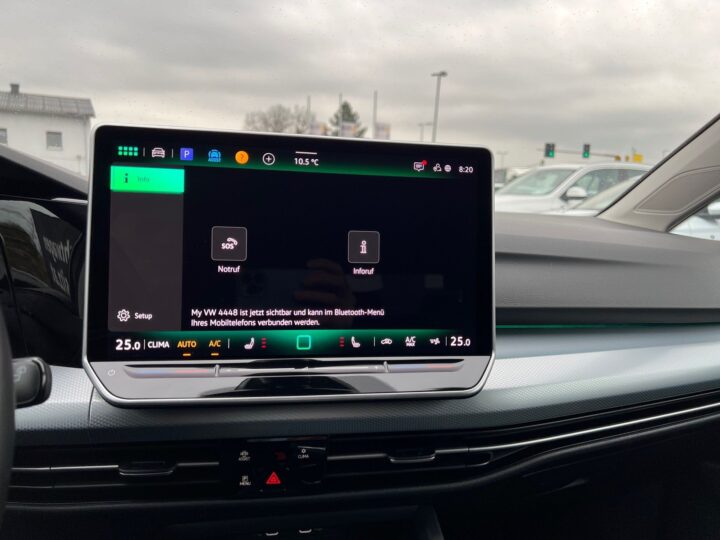 Abbildung Fahrzeugdetailansicht Volkswagen Golf - Nr. 21