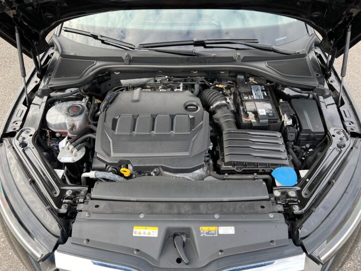 Abbildung Fahrzeugdetailansicht Skoda Octavia - Nr. 32