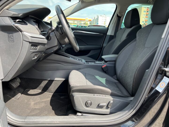 Abbildung Fahrzeugdetailansicht Skoda Octavia - Nr. 11