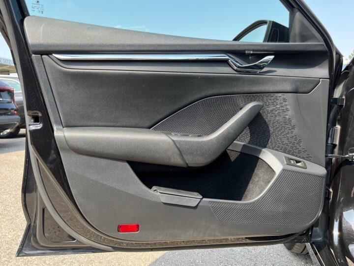 Abbildung Fahrzeugdetailansicht Skoda Octavia - Nr. 30