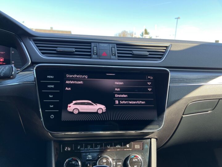 Abbildung Fahrzeugdetailansicht Skoda Superb - Nr. 24