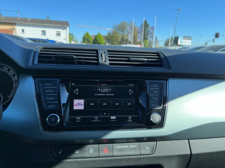 Abbildung Fahrzeugdetailansicht Skoda Fabia - Nr. 19
