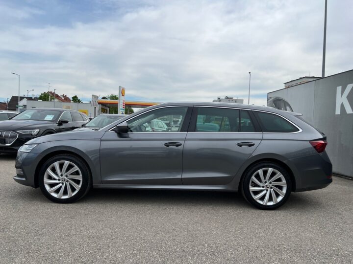 Abbildung Fahrzeugdetailansicht Skoda Octavia - Nr. 5