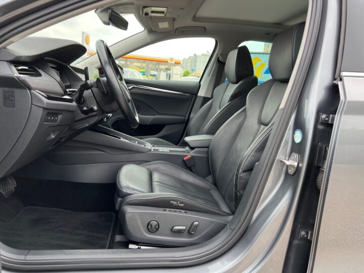Abbildung Fahrzeugdetailansicht Skoda Octavia - Nr. 12
