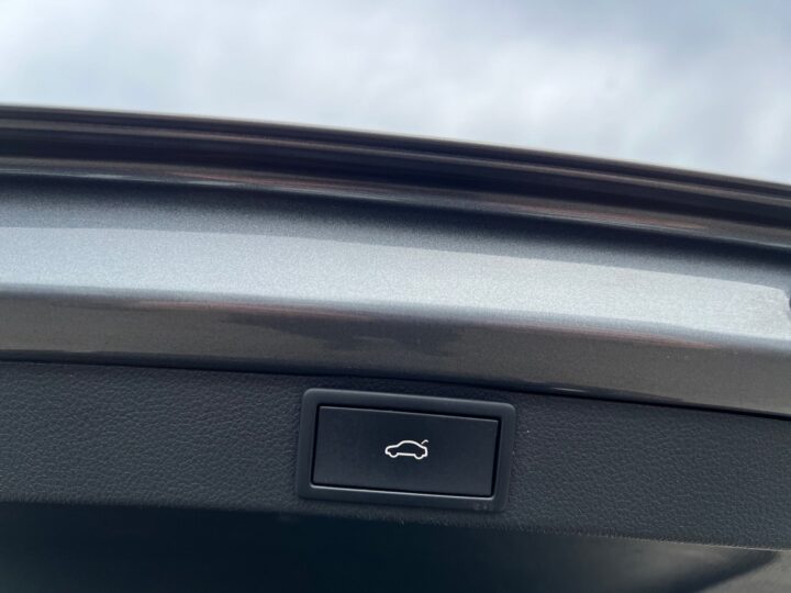 Abbildung Fahrzeugdetailansicht Skoda Octavia - Nr. 40