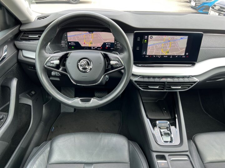 Abbildung Fahrzeugdetailansicht Skoda Octavia - Nr. 10