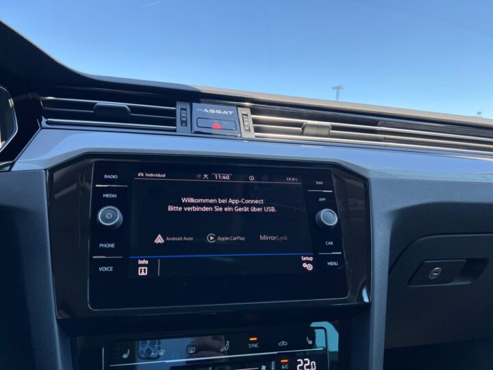 Abbildung Fahrzeugdetailansicht Volkswagen Passat Variant - Nr. 22