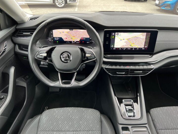 Abbildung Fahrzeugdetailansicht Skoda Octavia - Nr. 10
