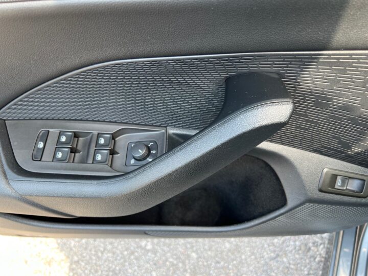 Abbildung Fahrzeugdetailansicht Skoda Octavia - Nr. 30
