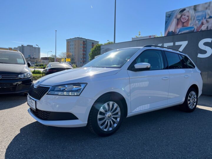 Abbildung Fahrzeugdetailansicht Skoda Fabia - Nr. 6