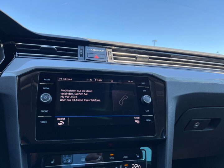 Abbildung Fahrzeugdetailansicht Volkswagen Passat Variant - Nr. 21