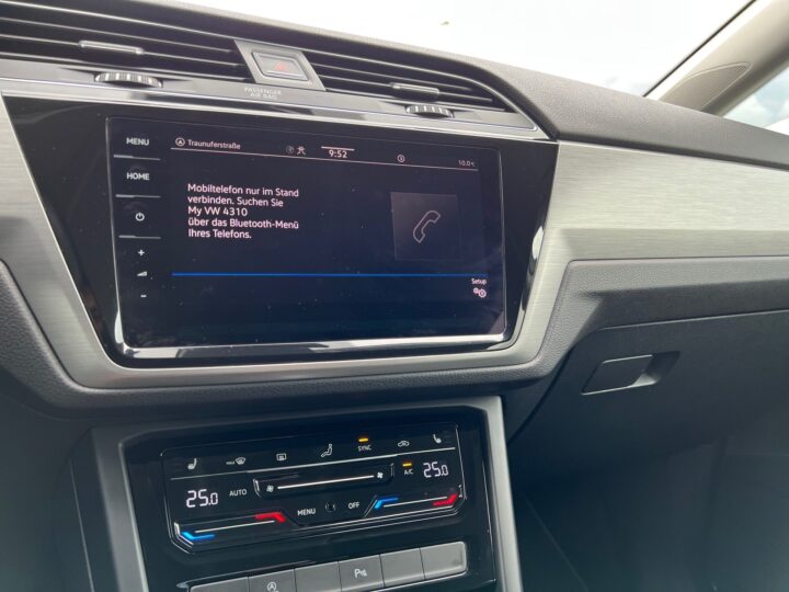 Abbildung Fahrzeugdetailansicht Volkswagen Touran - Nr. 22