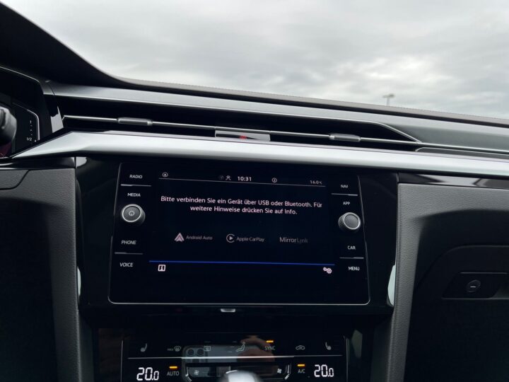 Abbildung Fahrzeugdetailansicht Volkswagen Arteon - Nr. 22