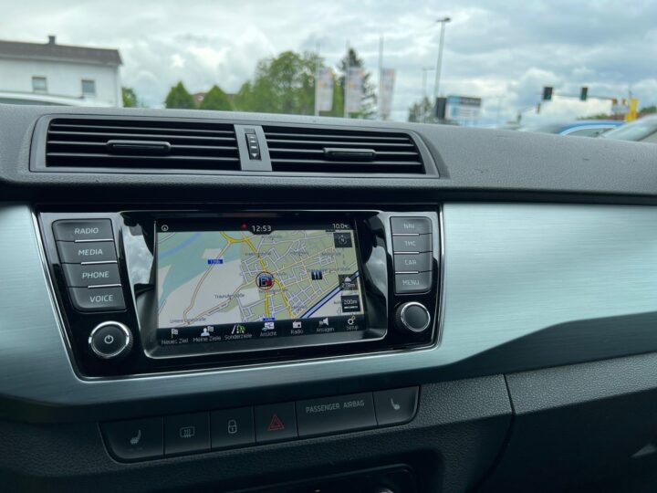 Abbildung Fahrzeugdetailansicht Skoda Fabia - Nr. 22