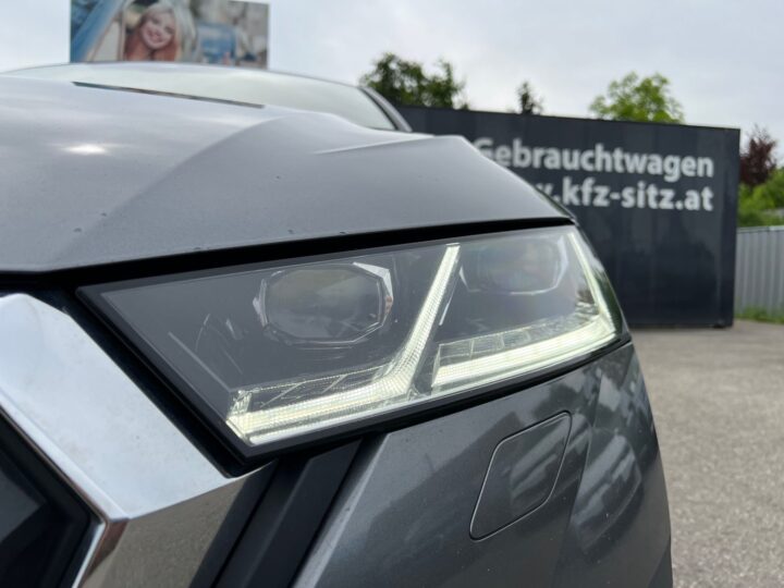 Abbildung Fahrzeugdetailansicht Skoda Octavia - Nr. 36
