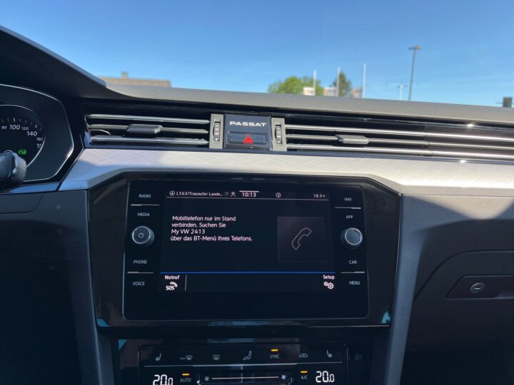 Abbildung Fahrzeugdetailansicht Volkswagen Passat Variant - Nr. 22