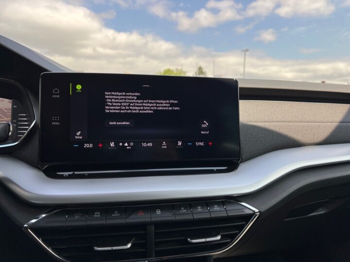 Abbildung Fahrzeugdetailansicht Skoda Octavia - Nr. 21