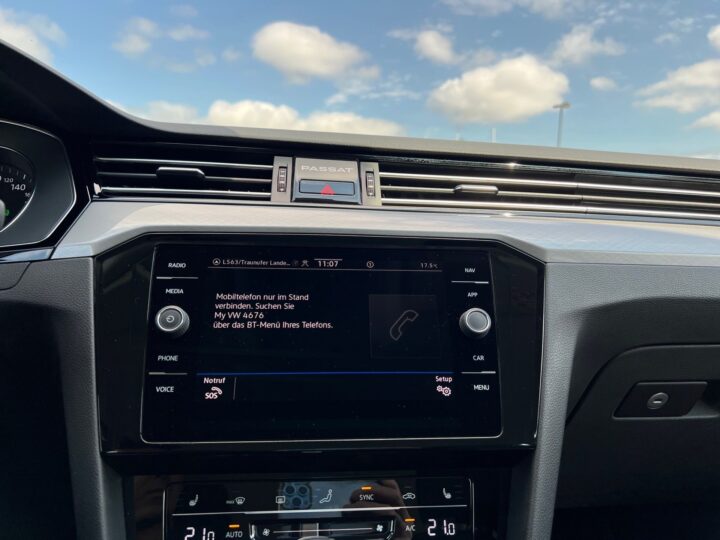 Abbildung Fahrzeugdetailansicht Volkswagen Passat Variant - Nr. 21