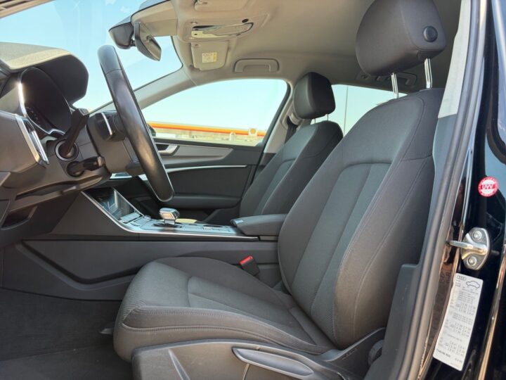 Abbildung Fahrzeugdetailansicht Audi A6 - Nr. 12
