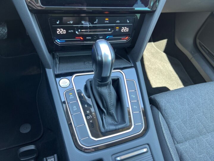 Abbildung Fahrzeugdetailansicht Volkswagen Passat Variant - Nr. 28
