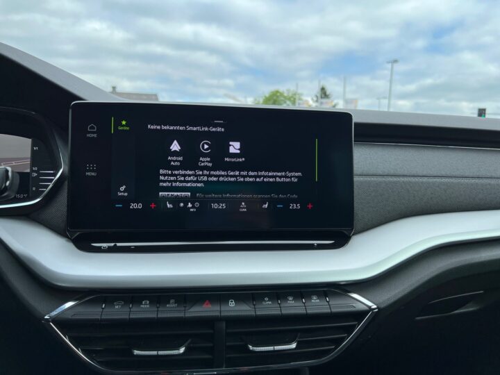 Abbildung Fahrzeugdetailansicht Skoda Octavia - Nr. 21
