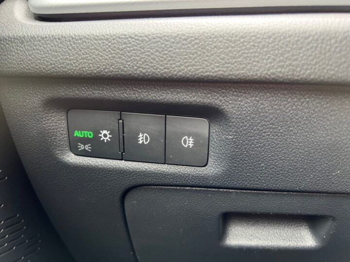 Abbildung Fahrzeugdetailansicht Skoda Octavia - Nr. 46