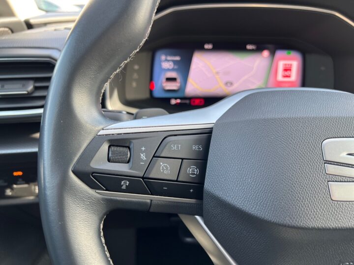 Abbildung Fahrzeugdetailansicht SEAT Leon - Nr. 38