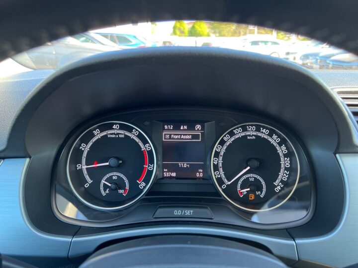 Abbildung Fahrzeugdetailansicht Skoda Fabia - Nr. 17