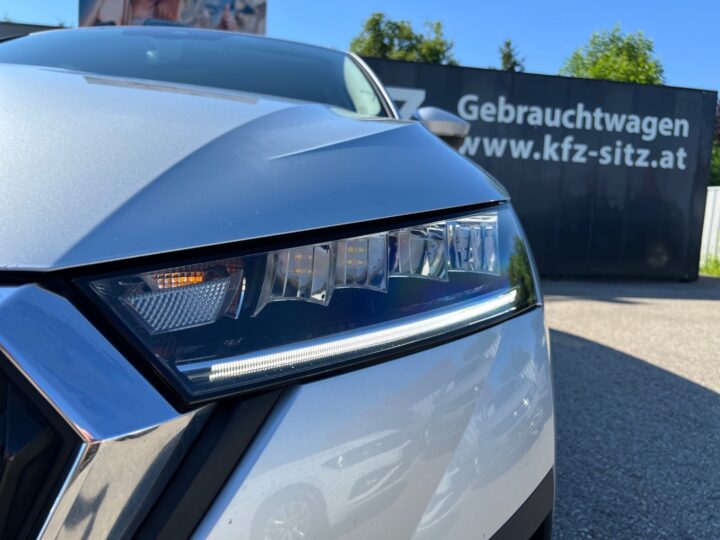 Abbildung Fahrzeugdetailansicht Skoda Octavia - Nr. 36