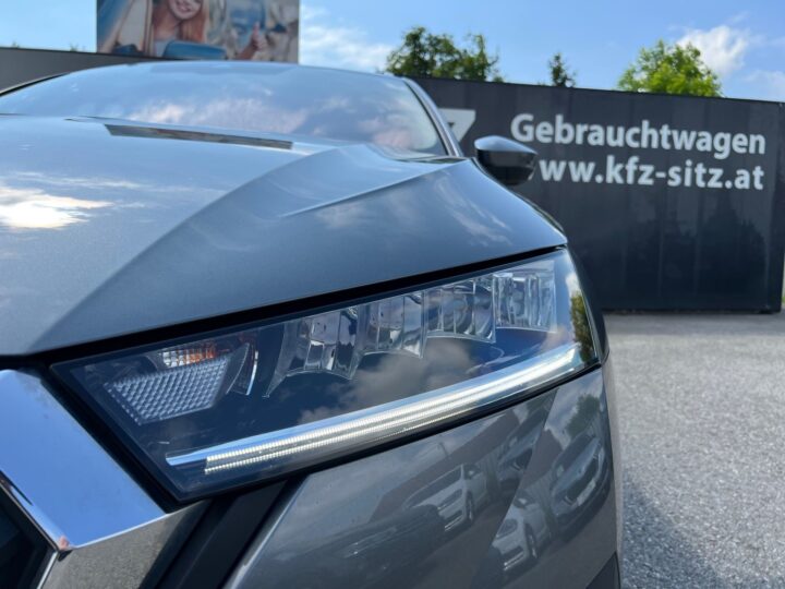 Abbildung Fahrzeugdetailansicht Skoda Octavia - Nr. 36